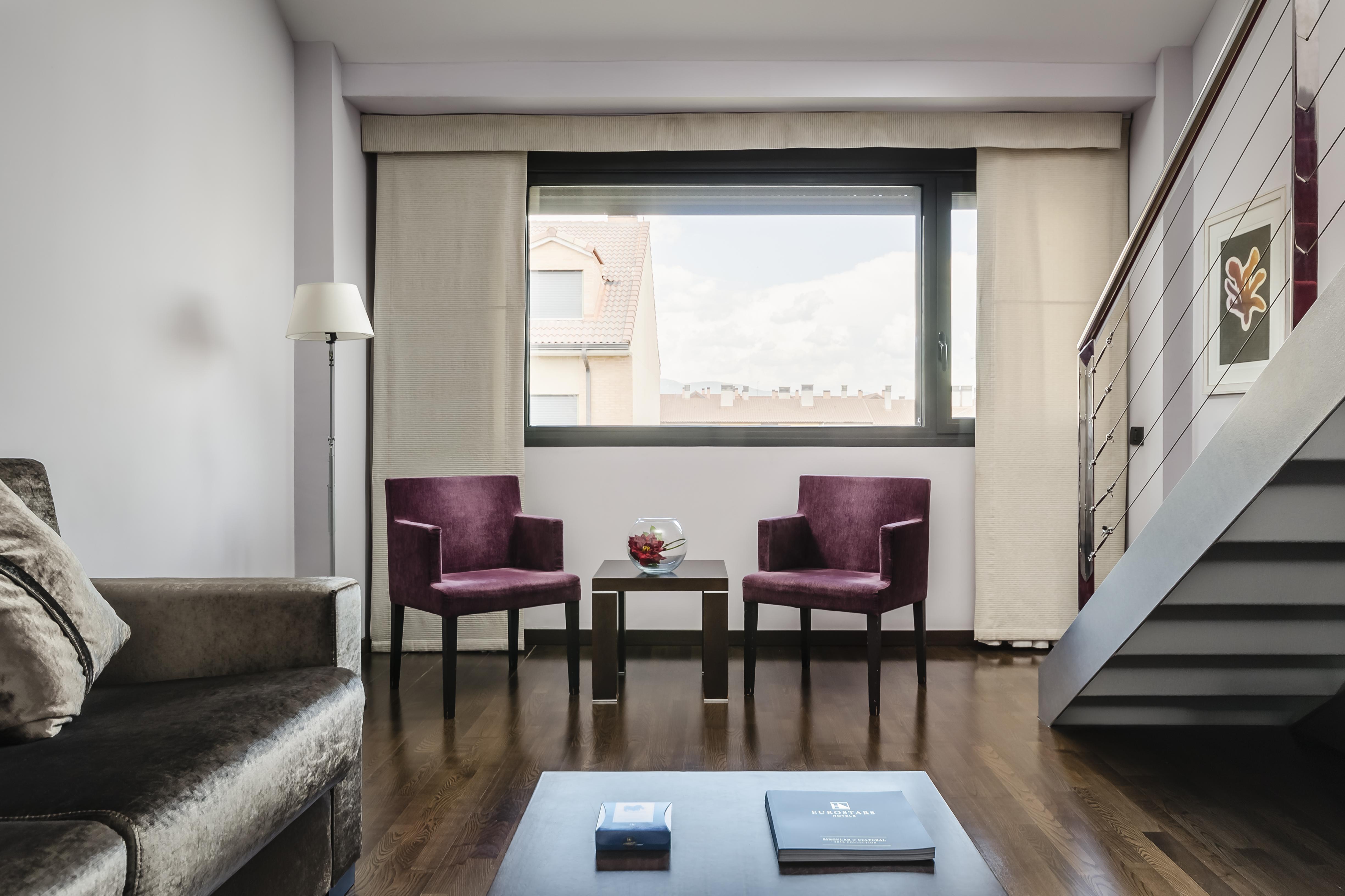 Eurostars Reina Felicia Hotell Jaca Exteriör bild