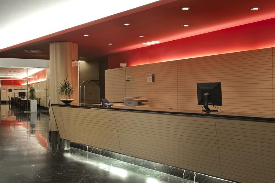 Eurostars Reina Felicia Hotell Jaca Exteriör bild