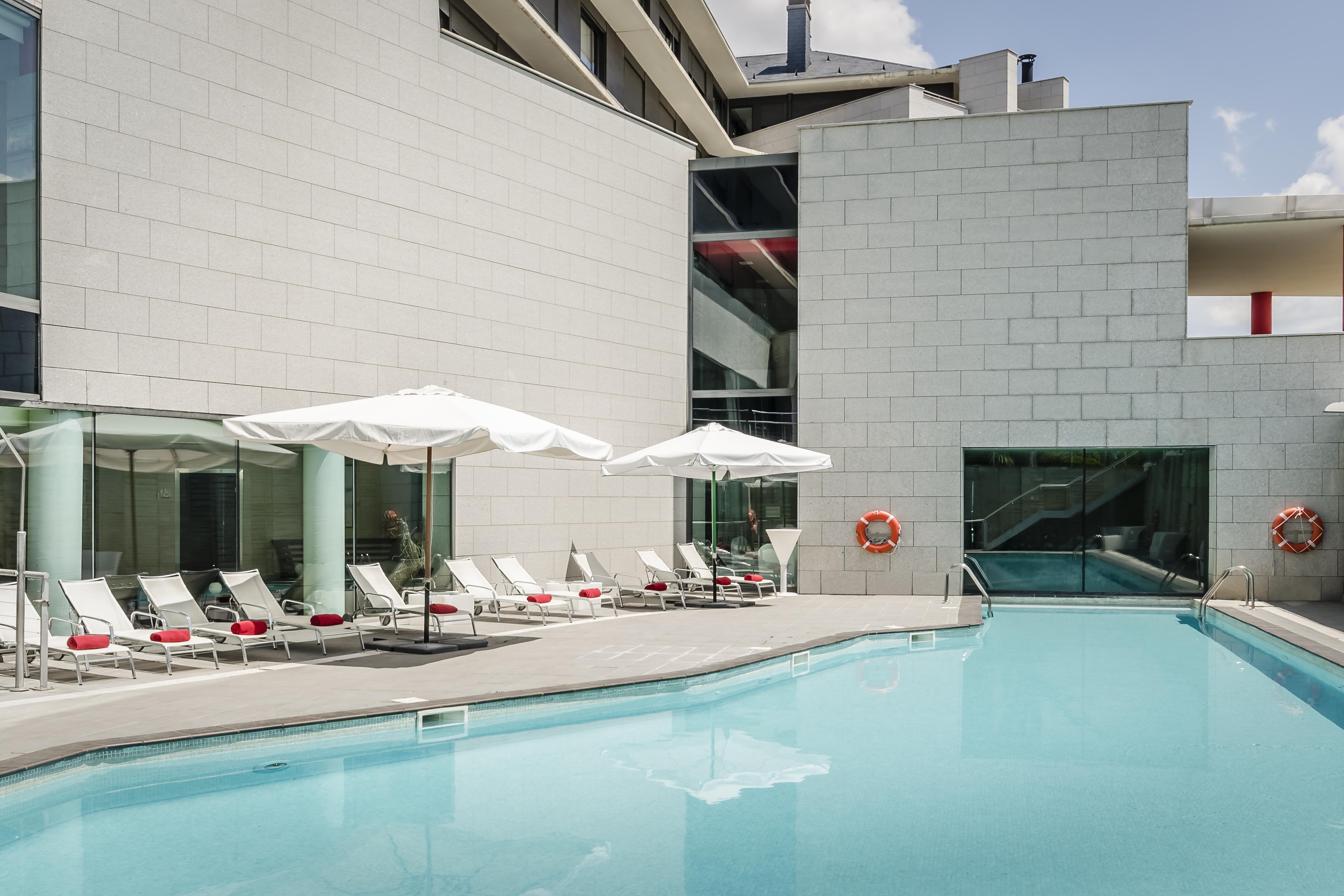 Eurostars Reina Felicia Hotell Jaca Exteriör bild
